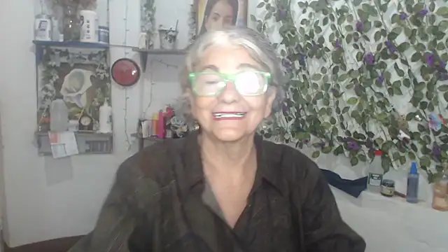 FunnyGrandma online show from May 18, 2026, 12:00 am