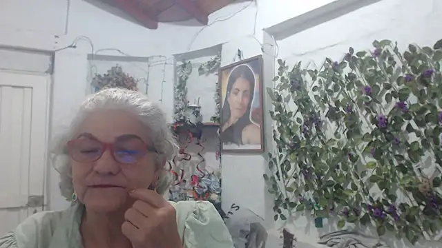 FunnyGrandma online show from October 31, 2025, 3:03 am