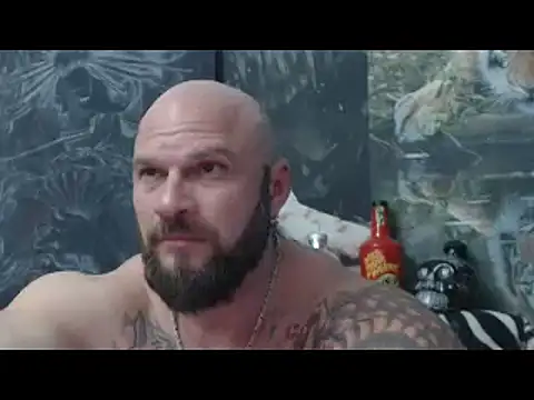 Snapshot of viking_30 chatting on May 19, 2026, 5:42 pm viking 30 online show from May 19, 2026, 5:42 pm