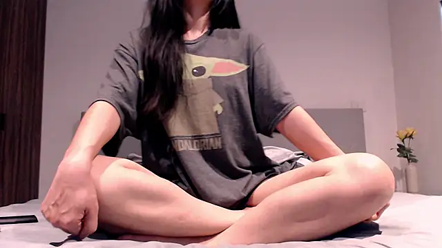 hongkongkitten online show from February 21, 2025, 11:54 pm