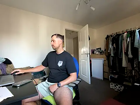 Kramer023 online show from September 24, 2025, 9:27 am