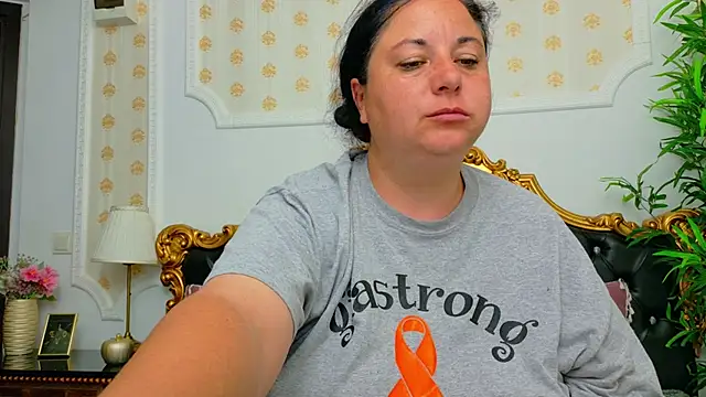 AleshaArabian online show from May 9, 2026, 3:32 am