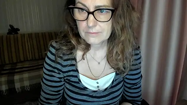 lauraoven online show from January 17, 2026, 8:40 am