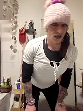 dwtmelina1979 online show from October 18, 2025, 2:52 pm