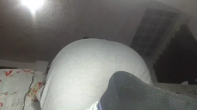 prettyangelsquirt online show from November 10, 2025, 10:59 pm