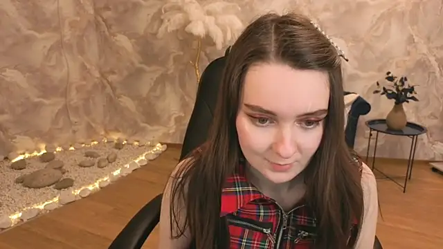 Snapshot of CloudGrace chatting on February 5, 2026, 3:13 am CloudGrace online show from February 5, 2026, 3:13 am