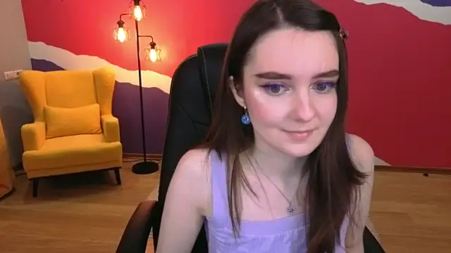 Snapshot of CloudGrace chatting on February 10, 2026, 6:18 pm CloudGrace online show from February 10, 2026, 6:18 pm