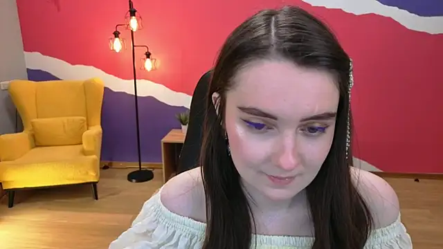 Snapshot of CloudGrace chatting on February 4, 2026, 3:12 am CloudGrace online show from February 4, 2026, 3:12 am