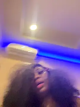 Sweetbootty online show from November 23, 2025, 2:05 pm