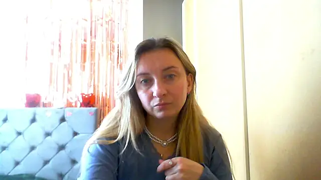 SusanCurt online show from March 7, 2026, 10:10 am