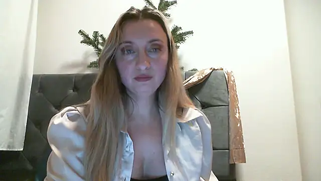 SusanCurt online show from January 10, 2026, 7:09 pm