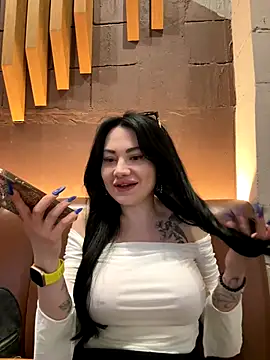 Wet  Bunny online show from September 9, 2025, 6:34 am