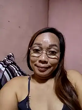 asianwet4u online show from February 8, 2026, 2:15 pm