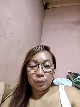 asianwet4u online show from February 25, 2026, 11:10 am