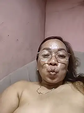 asianwet4u online show from November 26, 2025, 4:51 pm