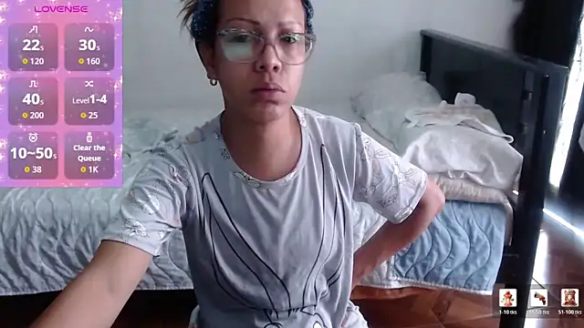 sensual nataliee online show from March 18, 2026, 1:35 pm