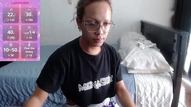 sensual nataliee online show from March 12, 2026, 2:21 pm