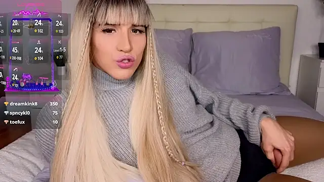 Snapshot of HelenSpellman chatting on December 5, 2024, 5:54 am HelenSpellman online show from December 5, 2024, 5:54 am