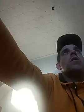 Codymc89 online show from December 4, 2025, 2:54 am