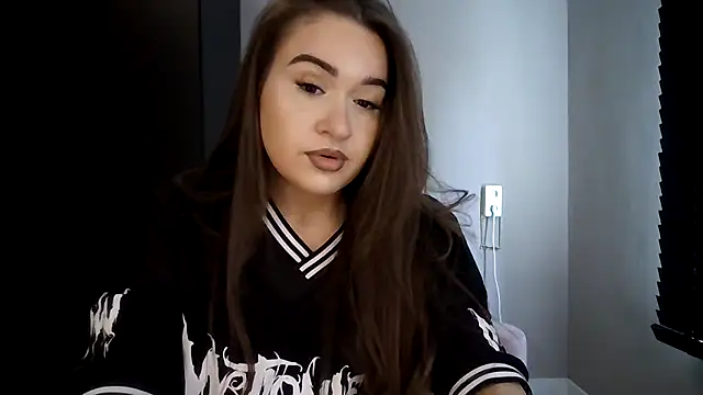 avajade online show from April 15, 2026, 10:32 am