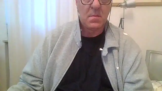 ANONIMO7735 online show from October 20, 2025, 5:20 am