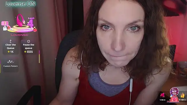 JohansonKatie online show from March 12, 2025, 2:41 am