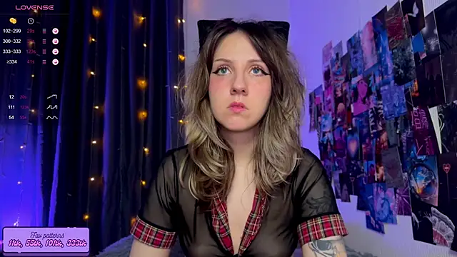 HotaruTomo online show from October 15, 2025, 5:39 am