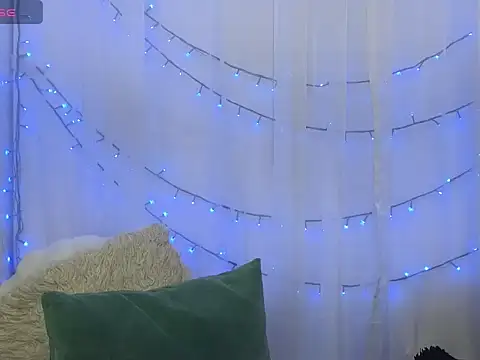 ninaa fox online show from March 18, 2026, 5:47 pm