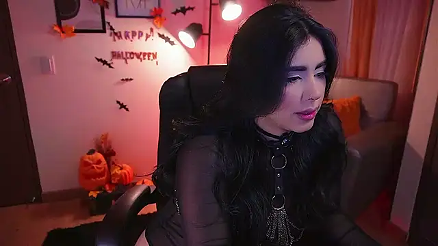 Isabella dior online show from October 29, 2025, 3:33 pm