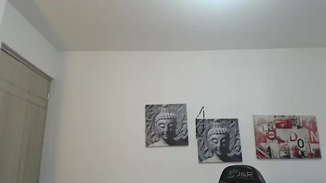 samuelgarcia  online show from January 1, 2025, 3:03 pm