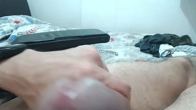 samuelgarcia  online show from December 30, 2024, 8:32 am