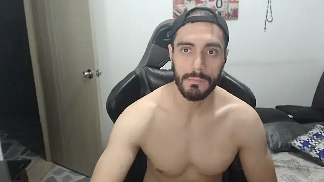 samuelgarcia  online show from November 11, 2025, 9:37 am