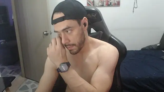 samuelgarcia  online show from March 27, 2026, 2:31 am