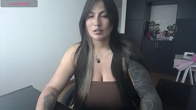 michell fun23 online show from October 26, 2025, 5:13 pm