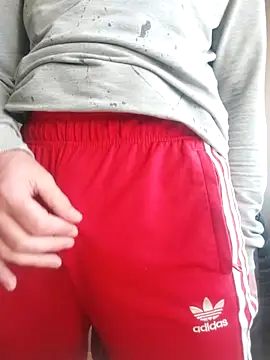 MlodyDres online show from October 3, 2025, 8:16 am