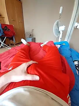 MlodyDres online show from September 23, 2025, 10:00 am