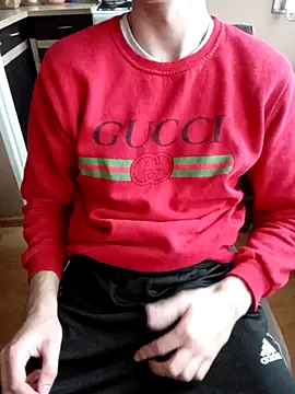 MlodyDres online show from February 7, 2025, 2:26 pm