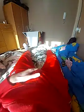 MlodyDres online show from February 16, 2025, 1:16 pm