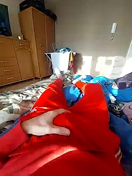 MlodyDres online show from February 17, 2025, 2:06 pm