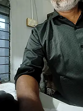 tz143143 online show from January 10, 2026, 12:33 pm