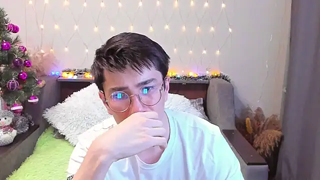 Yumi steve online show from December 14, 2024, 12:22 am