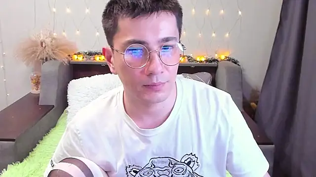 Yumi steve online show from February 16, 2025, 6:10 am