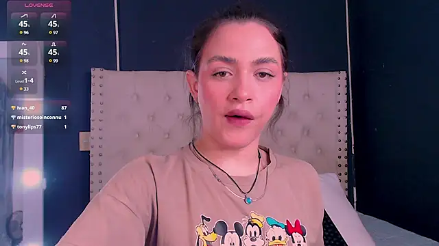 valen thompson online show from January 8, 2025, 11:30 pm