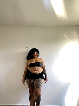 PrincessLauren420 online show from September 28, 2025, 2:13 pm