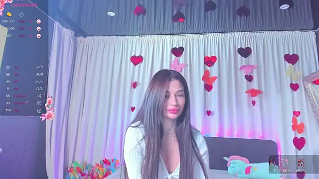 Snapshot of JesikaLooove chatting on February 23, 2025, 7:33 am JesikaLooove online show from February 23, 2025, 7:33 am