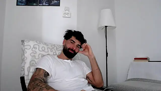 Verycutex online show from February 27, 2026, 8:03 am