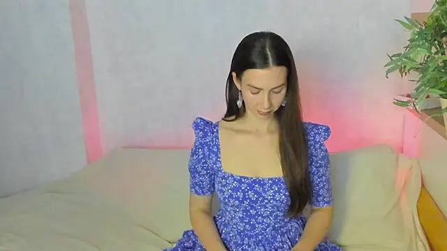 Teresa Hardly online show from November 30, 2025, 8:09 pm