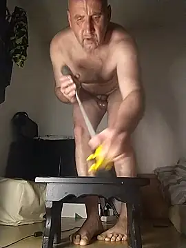 milosek81 online show from March 2, 2026, 11:55 pm