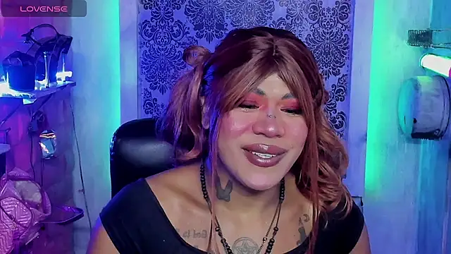 tsviolett online show from September 26, 2025, 7:21 pm