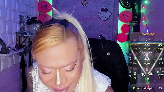 tsviolett online show from February 17, 2025, 10:27 pm